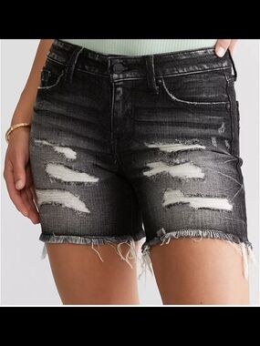 Buckle Black Fit No. 53 Midrise Jean Shorts Size 29